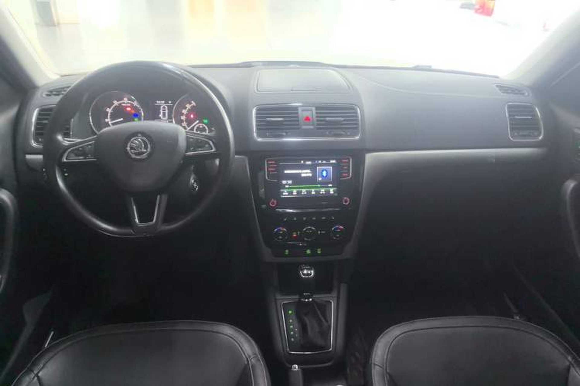 Used Skoda Yeti 2017 TSI300 DSG Luxury Edition Center Console