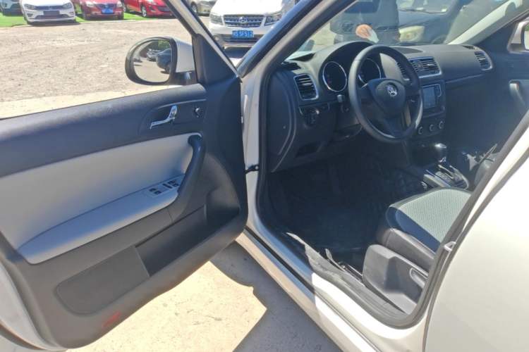 Used Skoda Yeti 2017 TSI280 DSG Advanced Edition Driver Seat