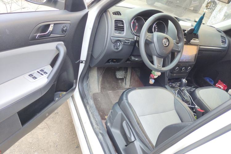 Used Skoda Yeti 2017 TSI280 DSG Advanced Edition Driver Seat