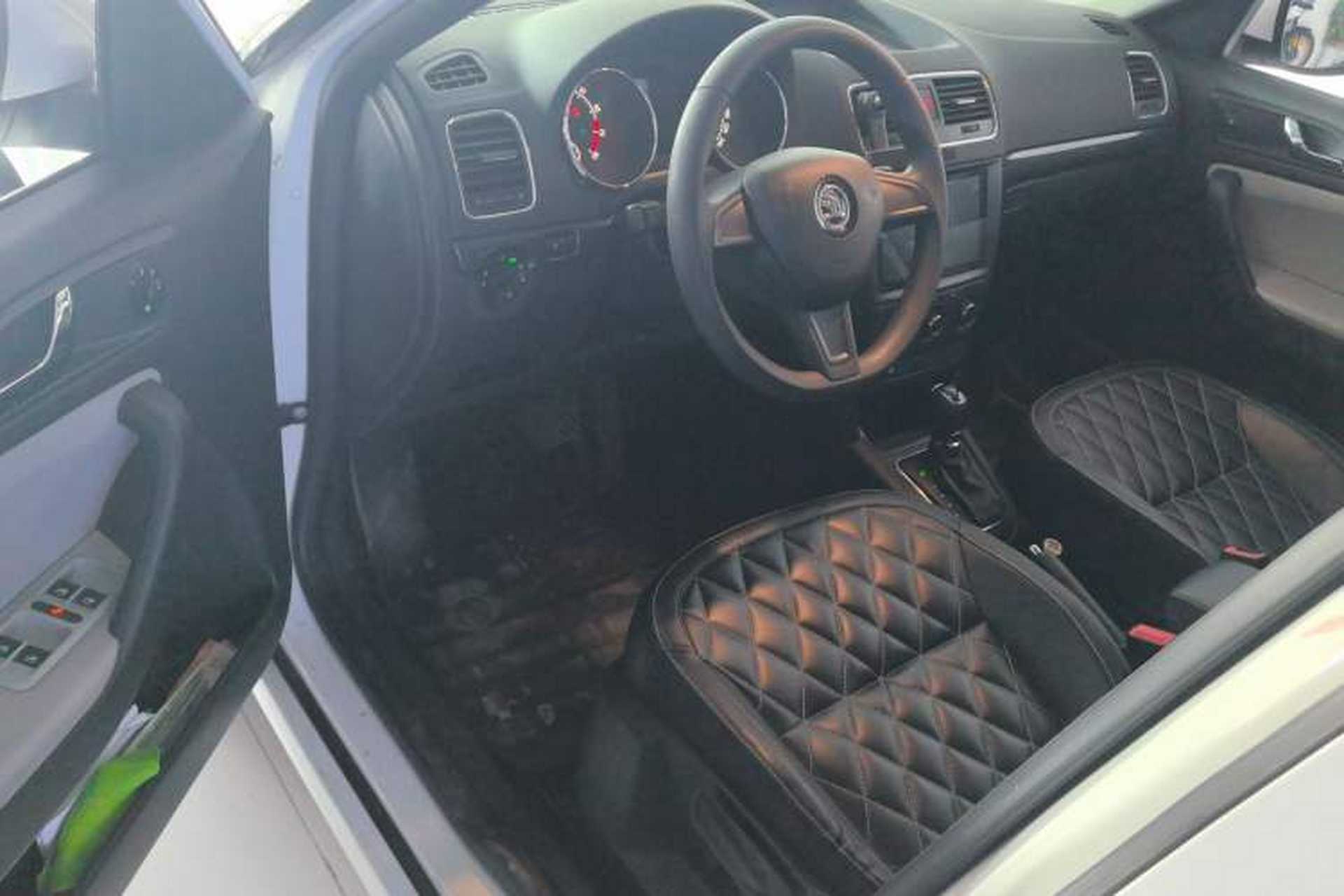 Used Skoda Yeti 2017 TSI280 DSG Advanced Edition Driver Seat