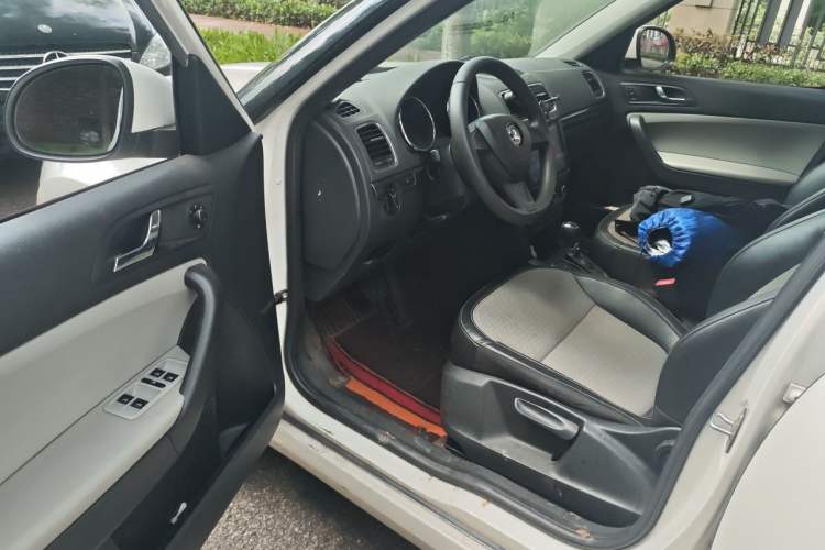 Used Skoda Yeti 2017 TSI280 DSG Advanced Edition Driver Seat