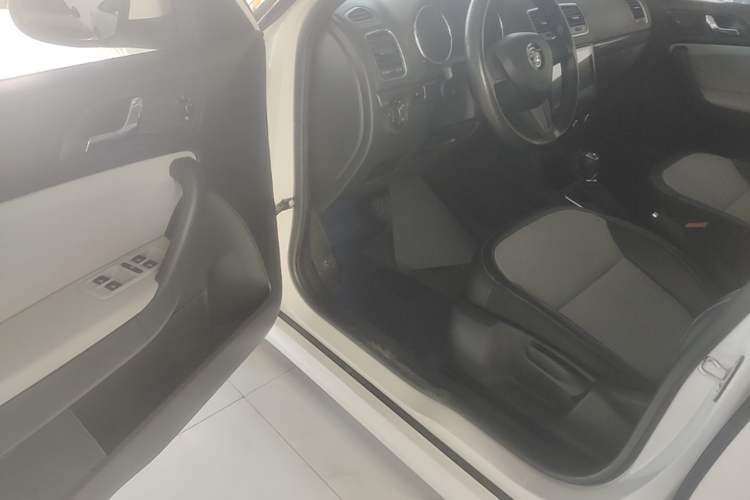 Used Skoda Yeti 2017 TSI280 DSG Advanced Edition Driver Seat