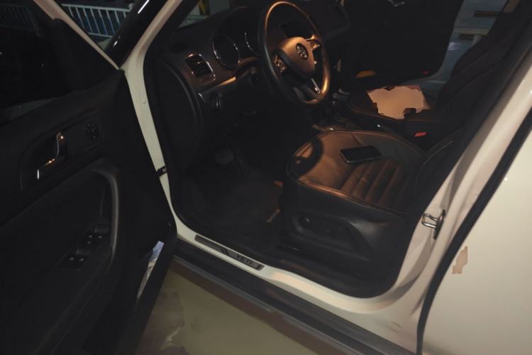 Used Skoda Yeti 2017 TSI300 DSG Luxury Edition Driver Seat