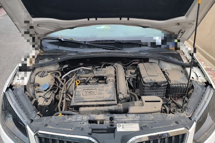 Used Skoda Yeti 2017 TSI280 DSG Car Enjoy Brothers Edition Engine Bay