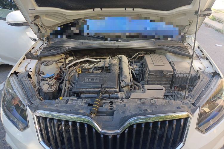 Used Skoda Yeti 2017 TSI280 DSG Advanced Edition Engine Bay
