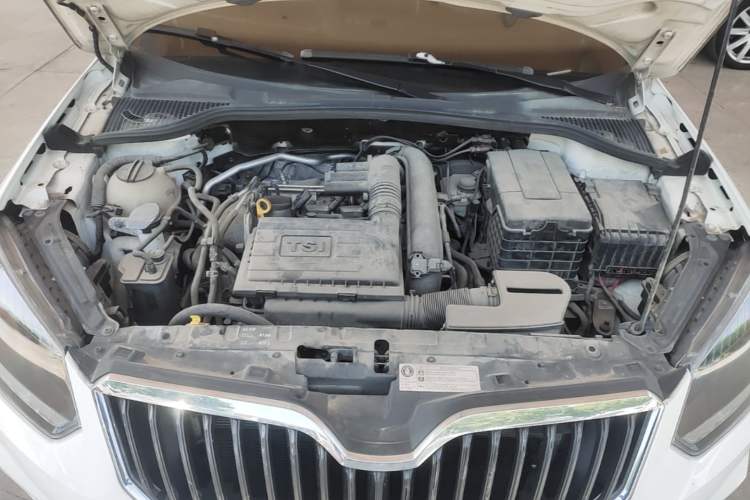 Used Skoda Yeti 2017 TSI280 DSG Advanced Edition Engine Bay