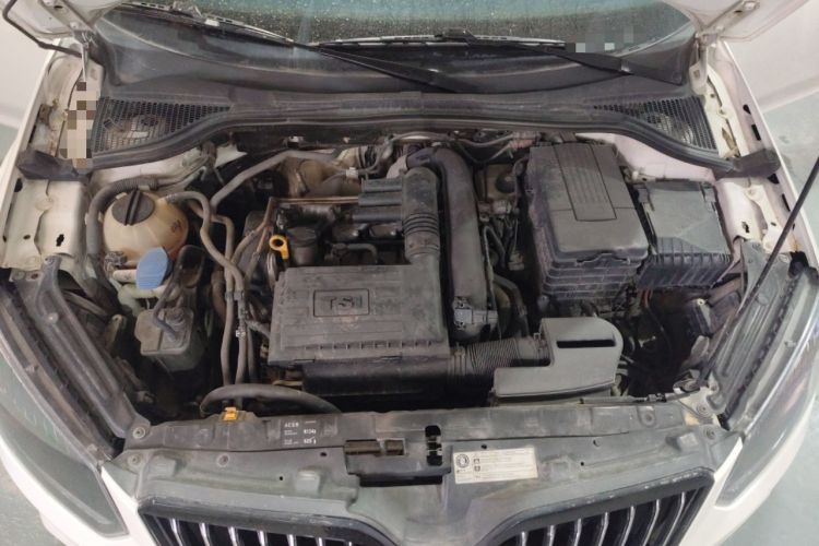 Used Skoda Yeti 2017 TSI280 DSG Innovation Edition Engine Bay