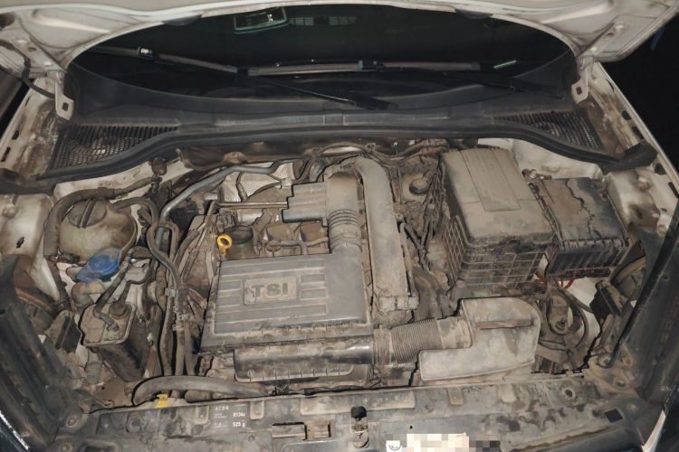 Used Skoda Yeti 2017 TSI280 DSG Innovation Edition Engine Bay