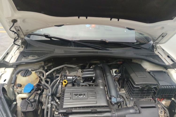 Used Skoda Yeti 2017 TSI280 DSG Advanced Edition Engine Bay