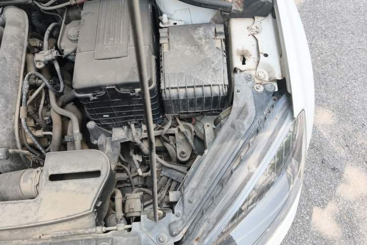 Used Skoda Yeti 2017 TSI280 DSG Car Enjoy Brothers Edition Engine Bay Left