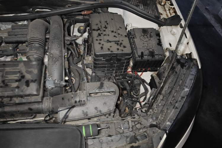 Used Skoda Yeti 2017 TSI280 DSG Advanced Edition Engine Bay Left