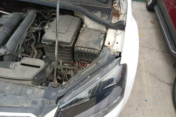 Used Skoda Yeti 2017 TSI280 DSG Car Enjoy Brothers Edition Engine Bay Left