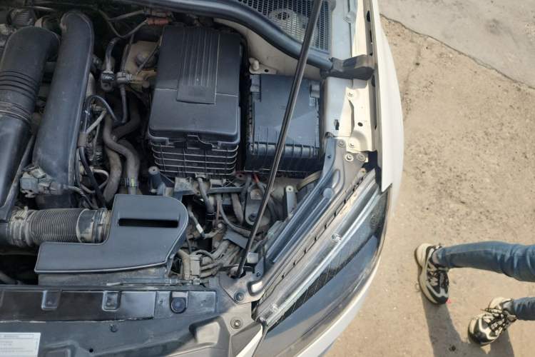 Used Skoda Yeti 2017 TSI280 DSG Advanced Edition Engine Bay Left