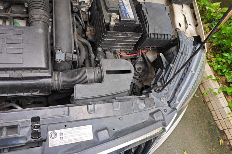Used Skoda Yeti 2017 TSI280 DSG Car Enjoy Brothers Edition Engine Bay Left