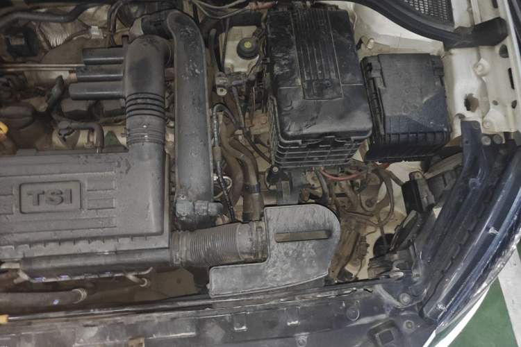 Used Skoda Yeti 2017 TSI280 DSG Advanced Edition Engine Bay Left