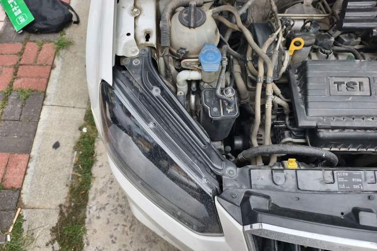 Used Skoda Yeti 2017 TSI280 DSG Advanced Edition Engine Bay Right