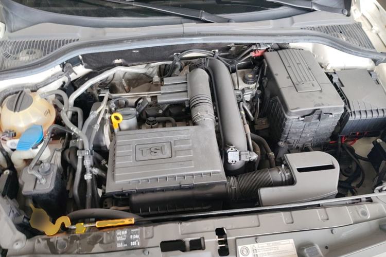 Used Skoda Yeti 2017 TSI280 DSG Advanced Edition Engine Bay