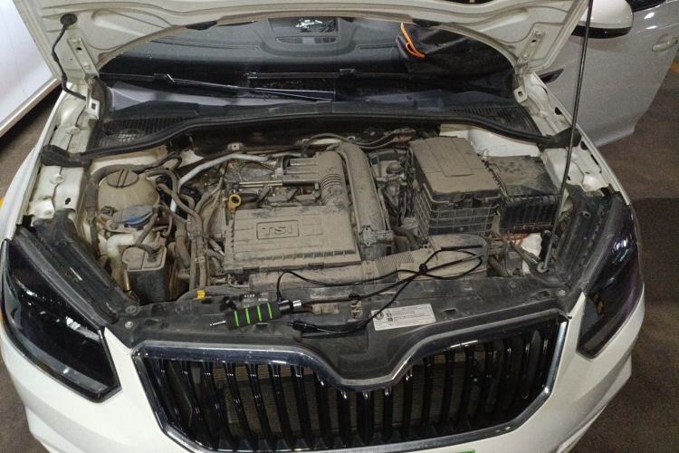 Used Skoda Yeti 2017 TSI280 DSG Advanced Edition Engine Bay