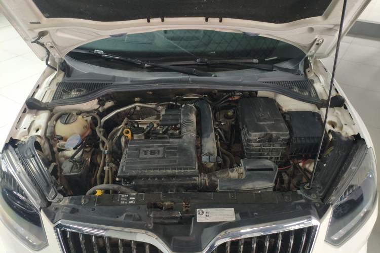 Used Skoda Yeti 2017 TSI280 DSG Advanced Edition Engine Bay