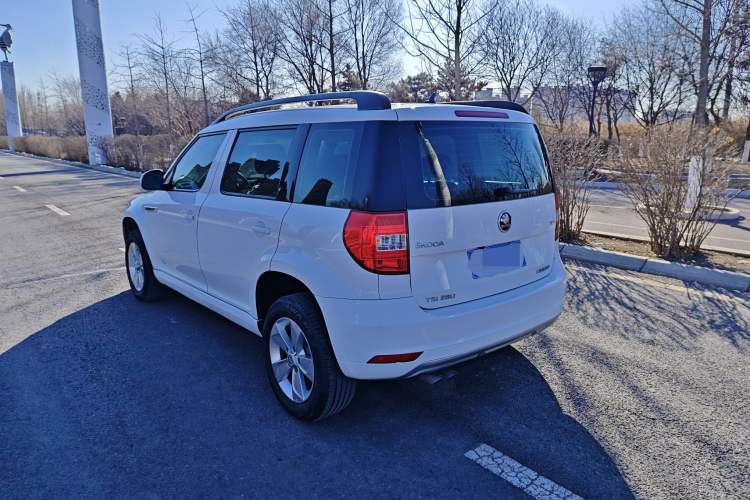Used Skoda Yeti 2017 TSI280 DSG Advanced Edition Exterior 2