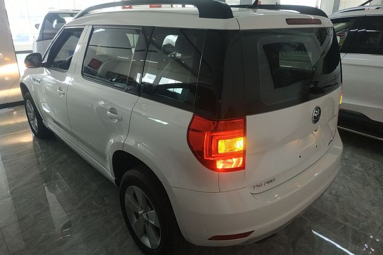 Used Skoda Yeti 2017 TSI280 DSG Advanced Edition Exterior 2