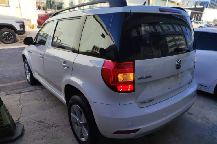 Used Skoda Yeti 2017 TSI280 DSG Advanced Edition Exterior 2