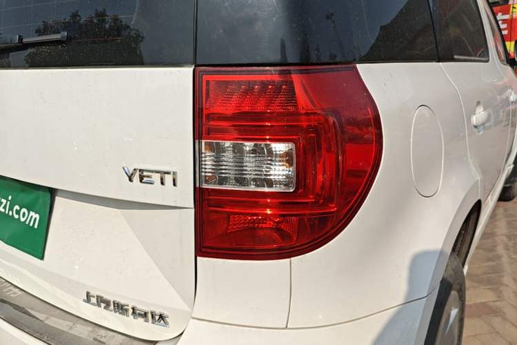 Used Skoda Yeti 2017 TSI280 DSG Advanced Edition Exterior 3