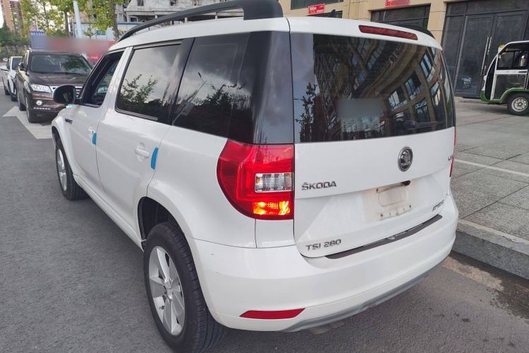 Used Skoda Yeti 2017 TSI280 DSG Advanced Edition Exterior 3