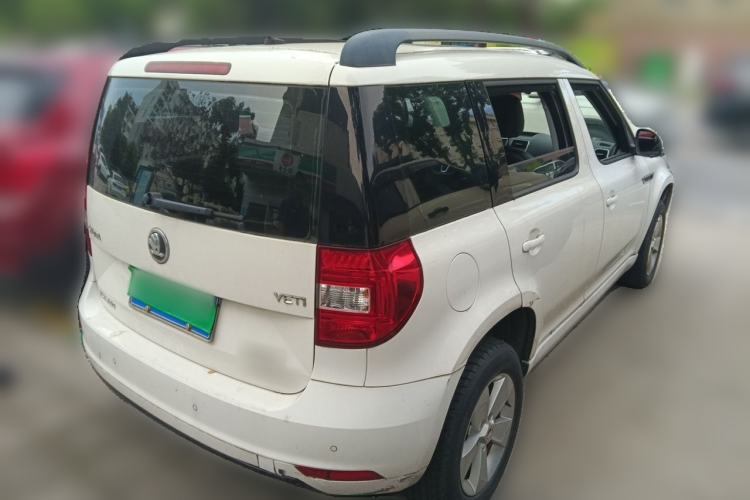 Used Skoda Yeti 2017 TSI280 DSG Car Enjoy Brothers Edition Exterior 5