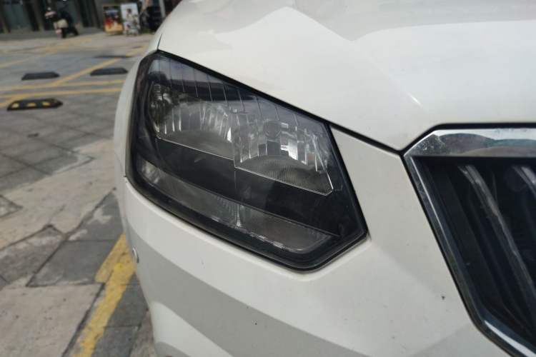 Used Skoda Yeti 2017 TSI280 DSG Advanced Edition Exterior 6