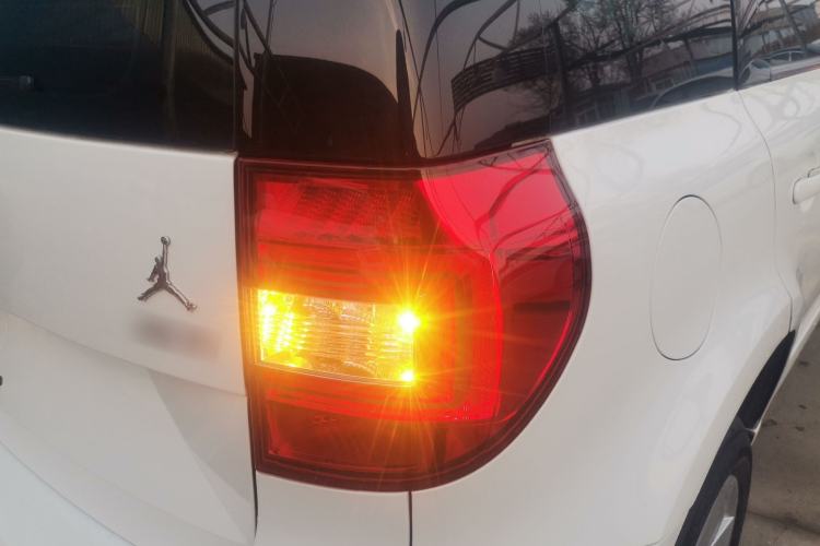 Used Skoda Yeti 2017 TSI280 DSG Car Enjoy Brothers Edition Exterior 6
