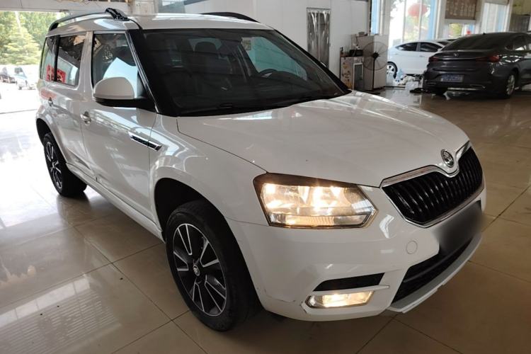 Used Skoda Yeti 2017 TSI280 DSG Advanced Edition Front Right 45 Deg