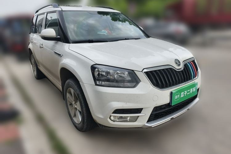 Used Skoda Yeti 2017 TSI280 DSG Advanced Edition Front Right 45 Deg