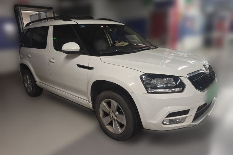 Used Skoda Yeti 2017 TSI280 DSG Car Enjoy Brothers Edition Front Right 45 Deg