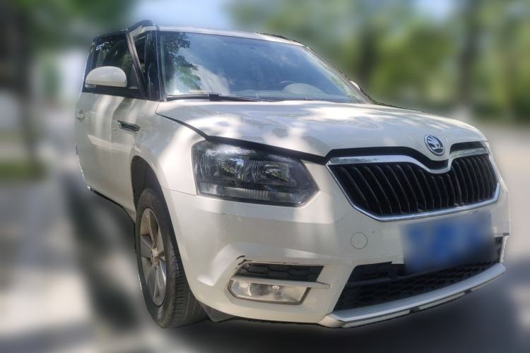 Used Skoda Yeti 2017 TSI280 DSG Advanced Edition Front Right 45 Deg