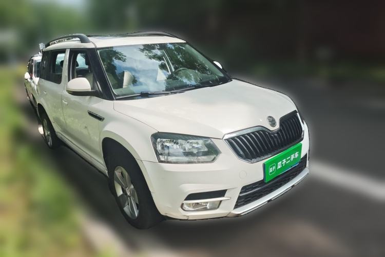 Used Skoda Yeti 2017 TSI280 DSG Advanced Edition Front Right 45 Deg
