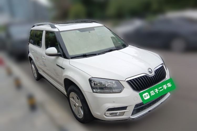 Used Skoda Yeti 2017 TSI280 DSG Advanced Edition Front Right 45 Deg