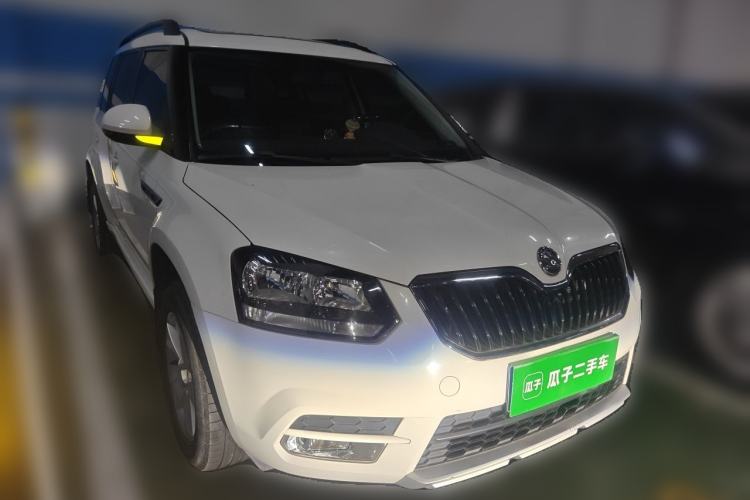 Used Skoda Yeti 2017 TSI280 DSG Advanced Edition Front Right 45 Deg