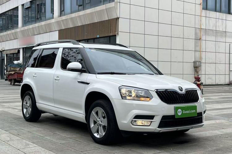 Used Skoda Yeti 2017 TSI280 DSG Car Enjoy Brothers Edition Front Right 45 Deg