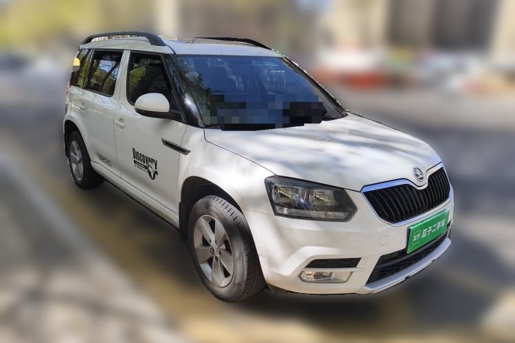Used Skoda Yeti 2017 TSI280 DSG Advanced Edition Front Right 45 Deg