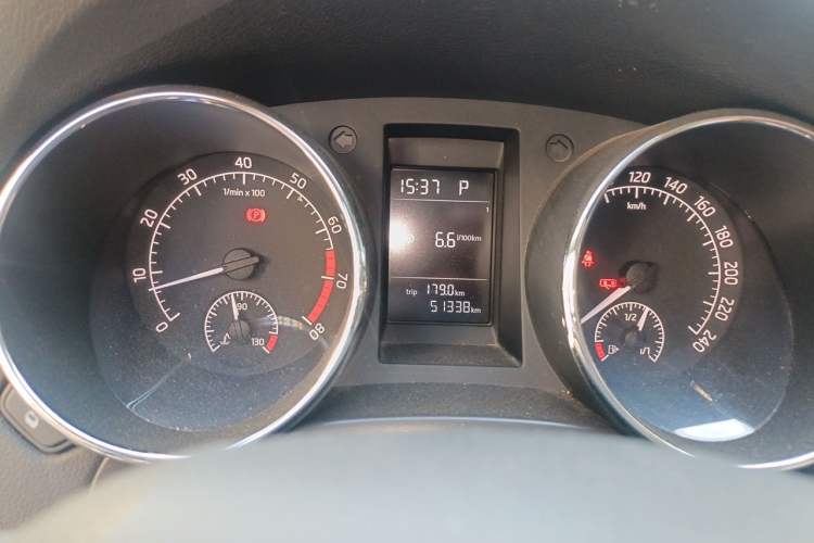 Used Skoda Yeti 2017 TSI280 DSG Advanced Edition Instrument Cluster