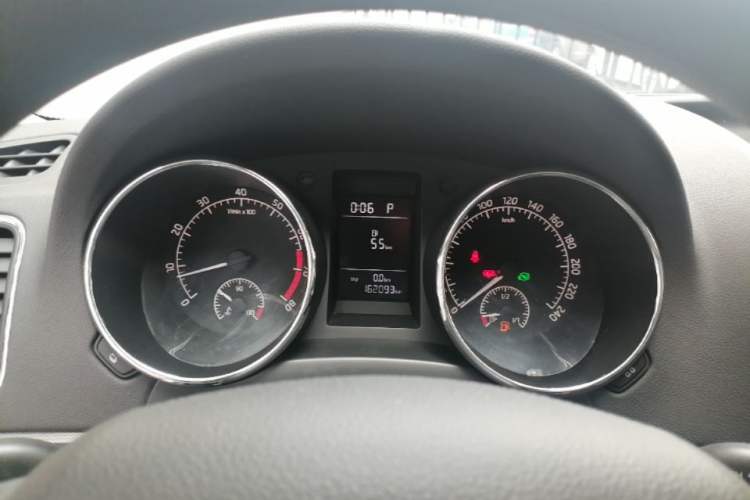 Used Skoda Yeti 2017 TSI280 DSG Advanced Edition Instrument Cluster