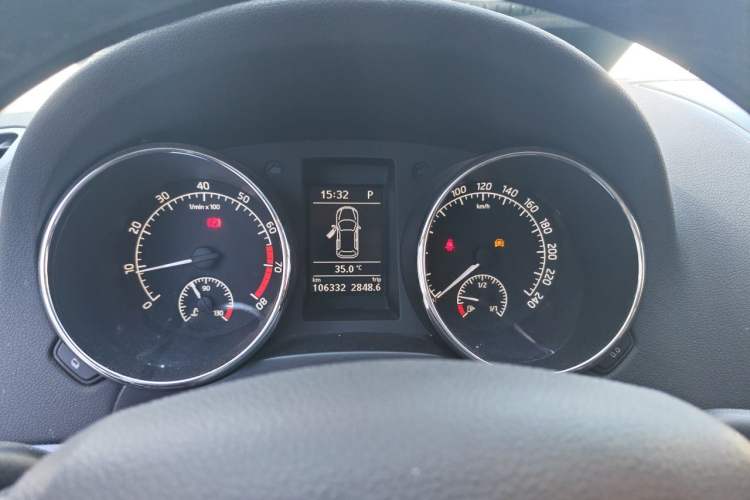 Used Skoda Yeti 2017 TSI280 DSG Innovation Edition Instrument Cluster