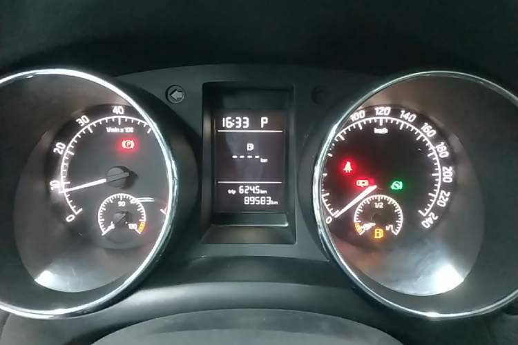 Used Skoda Yeti 2017 TSI280 DSG Advanced Edition Instrument Cluster
