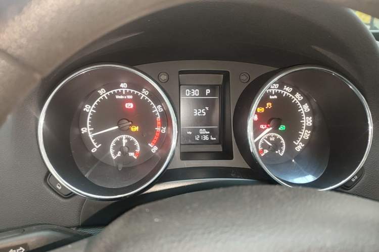 Used Skoda Yeti 2017 TSI280 DSG Advanced Edition Instrument Cluster