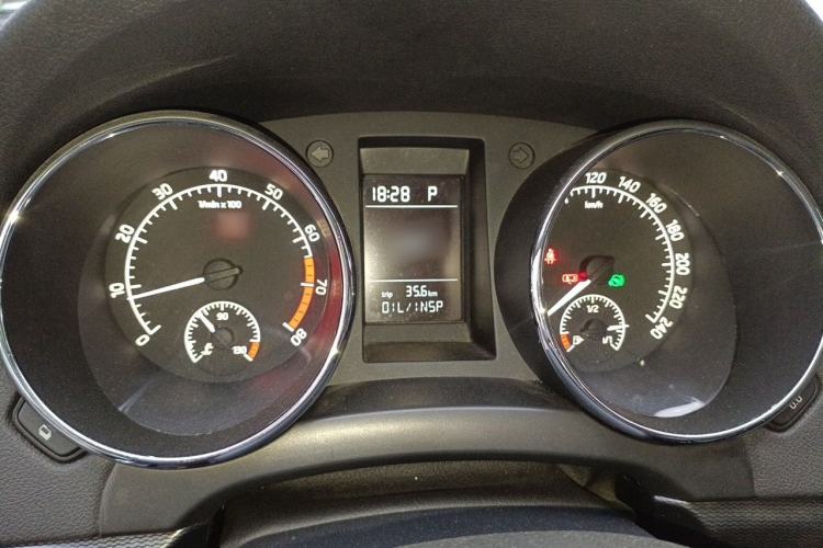 Used Skoda Yeti 2017 TSI280 DSG Advanced Edition Instrument Cluster