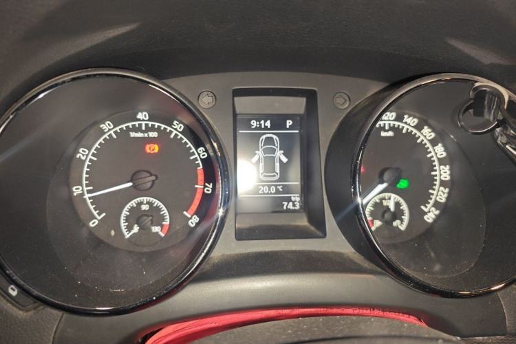 Used Skoda Yeti 2017 TSI280 DSG Innovation Edition Instrument Cluster