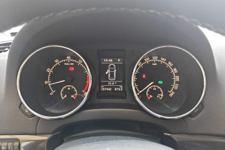 Used Skoda Yeti 2017 TSI280 DSG Car Enjoy Brothers Edition Instrument Cluster