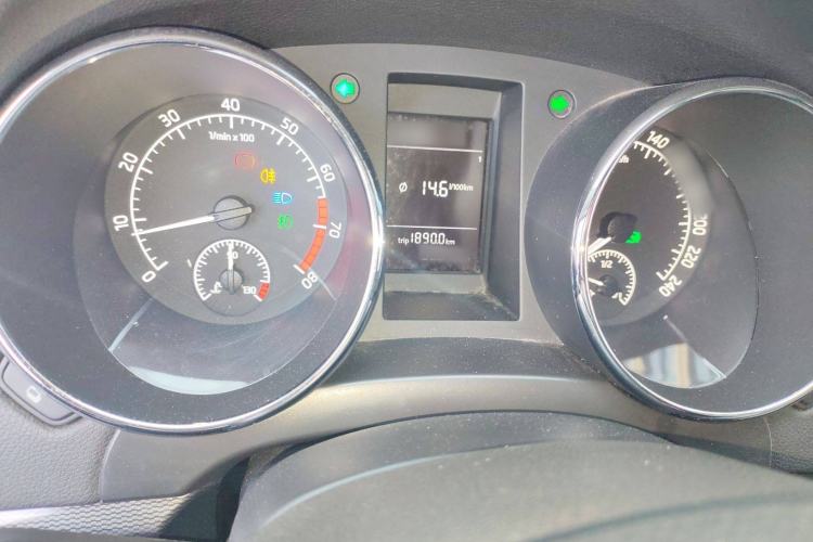 Used Skoda Yeti 2017 TSI280 DSG Advanced Edition Instrument Cluster