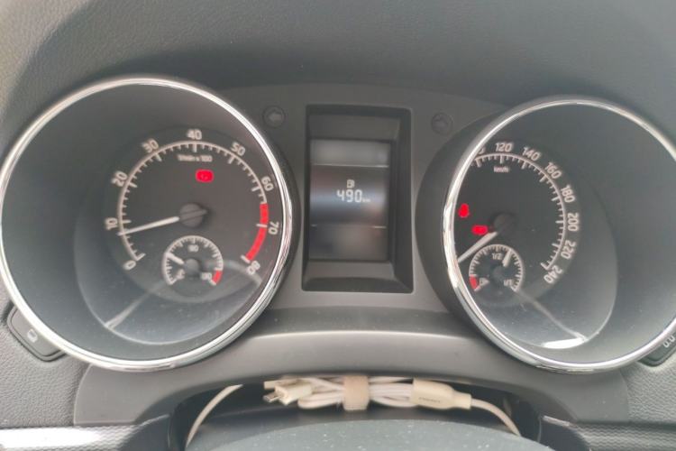 Used Skoda Yeti 2017 TSI280 DSG Advanced Edition Instrument Cluster